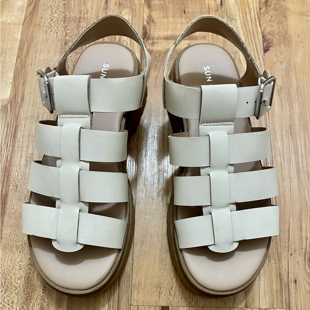 Chunky platform sandals, size 6.5